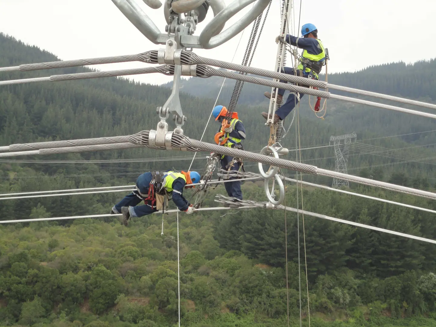 Foto de Pag 00 - Línea Charrúa-Ancoa (Chile).jpg